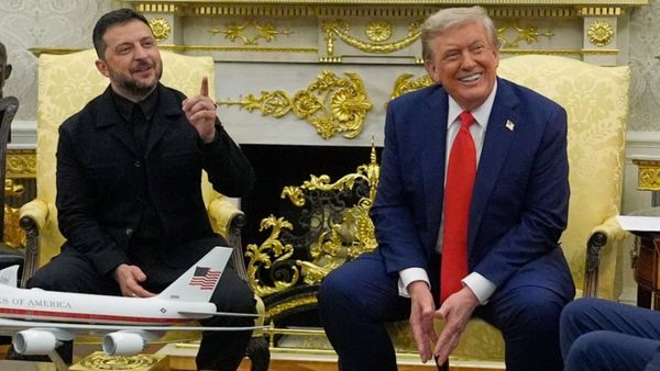 Trump: கடந்த முறை போல ஆக கூடாது.. உஷாராக வந்த ஜெலன்ஸ்கி.. பாராட்டிய டிரம்ப்! வெள்ளை மாளிகையில் சுவாரசியம்