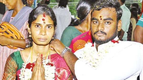 திருவாரூரில் திருமண நாளில் மாயமான காதலன்.. காதலியிடம் ஒப்படைத்த போலீஸ்.. இறுதியில் சுவராஸ்யம்