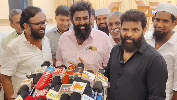 ஆர்எஸ்எஸ்.. அதிமுகவை இதை விட யாரும் கேவலப்படுத்த முடியாது.. விஜய் மாநாடு குறித்தும் அமீர் பேட்டி