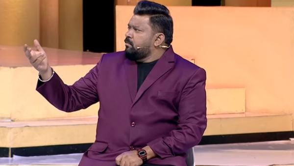 நாய் விரட்டினா பக்கத்து தெருவுக்கு போறதுக்கு கூட நான் விசா எடுக்கணுமா? நீயா நானா கோபிநாத் கேள்வி