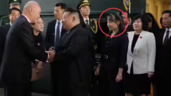 சீனா சென்ற வடகொரிய அதிபர்.. கூட போனது யாருன்னு பாருங்க! முதல் முறையாக கிம் ஜாங் உன் செய்த விஷயம்