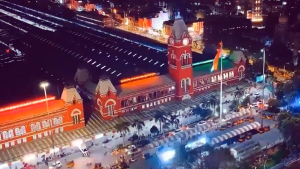 அடையாளமே மாறும் சென்னை பூங்கா ரயில் நிலையம்.. மின்சார ரயில் பயணிகளுக்கு மகிழ்ச்சியான செய்தி