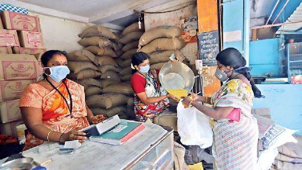 கூட்டுறவு சங்கங்களில் ஊதிய உயர்வு? தமிழக அரசு நியமித்த நிலைக்குழு! பெரும் ஆர்வத்தில் ரேஷன் ஊழியர்கள்