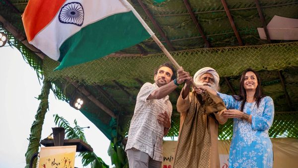 6 மாநிலங்களில் களைகட்டிய.. ஈஷா கிராமோத்சவம் போட்டிகள்.. சத்குருவுடன் ராபின் உத்தப்பா பங்கேற்பு