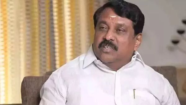 காளையார்கோவில் அரசு சமூகநீதி விடுதியில் கட்டாய கிறிஸ்தவ மதமாற்றம்? வீடியோ ஆதாரம்! நயினார் கோபம்