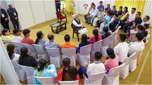 “மணிப்பூரை பிரிச்சு எங்களுக்கு தனி யூனியன் பிரதேசம் கொடுத்துடங்க” மோடியிடம் குக்கி எம்எல்ஏக்கள் மனு!