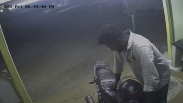 திருப்பூர் நவீன்குமாருக்கு வெறும் 23 வயது தான் ஆகிறது.. வெறும் ஒரு நொடிகூட.. வாழ்க்கை நிச்சயமில்லை