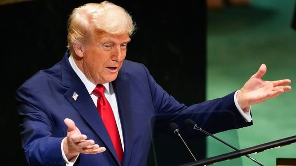 ஸ்பெஷலாக ஒன்னு ரெடியாகுது! சஸ்பென்ஸ் வைத்த டிரம்ப்.. என்னவாக இருக்கும்! உற்று பார்க்கும் உலக நாடுகள்