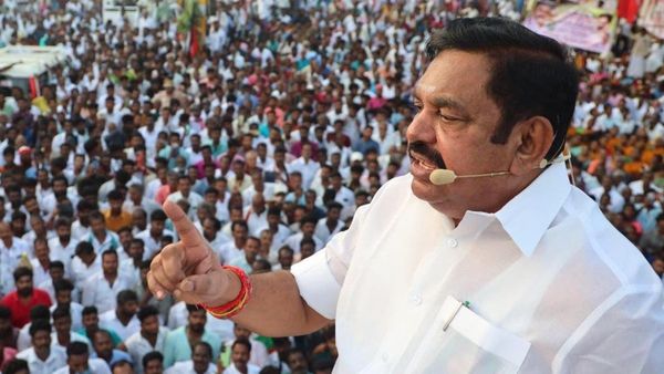 எடப்பாடி பிரச்சார திட்டத்தில் மாற்றம்.. நீதிமன்ற உத்தரவால் அனுமதி மறுப்பால் பரப்புரை ஒத்திவைப்பு