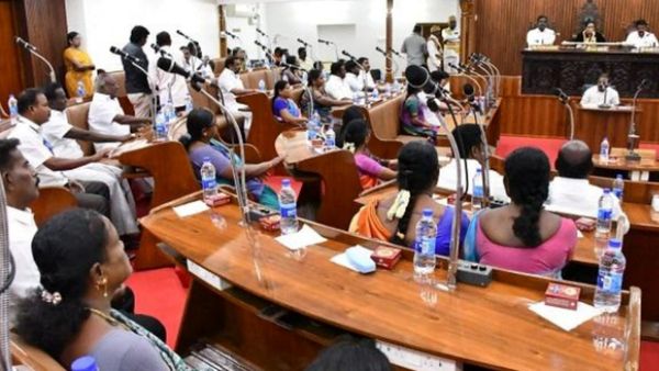 மதுரை மேயரின் ராஜினாமா ஏற்பு.. 4 நிமிடங்களில் முடிந்த மதுரை மாநகராட்சி அவசர கூட்டம்