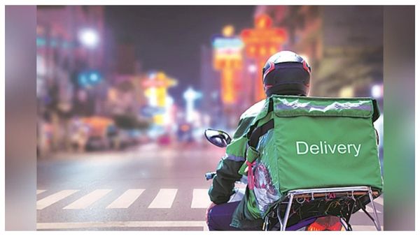 கோவை டெலிவரி ஊழியர்கள் இனி சாலையில் காய வேண்டாம் – ஏசி வசதியுடன் செம ரெஸ்டிங் பாயின்ட்