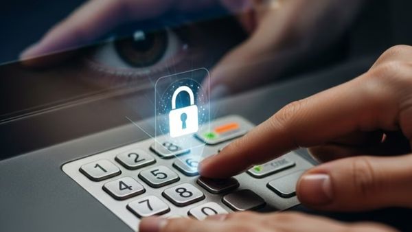 1234, 1111, 0000, 4321..இது தானே உங்க ATM PIN நம்பர்! ஈசியா கண்டுபிடிச்சிரலாம்! நிபுணர்கள் வார்னிங்!