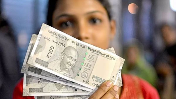 பிஎஃப் எனும் அட்சய பாத்திரம்.. மாதச் சம்பளம் வாங்குவோர்.. இதை மட்டும் செய்தால் பண மழை கொட்டும்