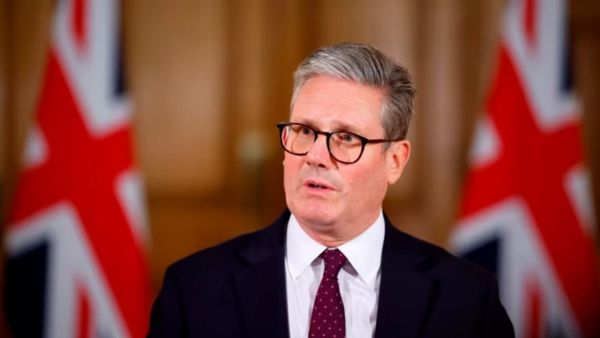 இந்தியா வந்தடைந்தார் பிரிட்டன் பிரதமர்! வர்த்தக உறவுகளை அதிகரிக்க திட்டம்.. உற்று நோக்கும் சீனா