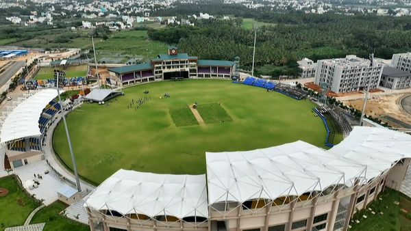 மதுரைக்கு வந்த கிரிக்கெட் ஸ்டேடியம்.. ராக்கெட் வேகத்தில் உயரும் நிலத்தின் மதிப்பு.. எல்லாமே மாறுதே!