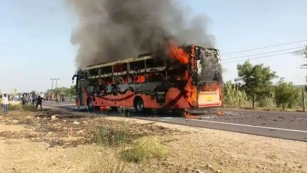 ராஜஸ்தானில் தீ விபத்தில் சிக்கிய பேருந்து! 20 பேர் உடல் கருகி பலி! உயிரிழப்பு அதிகரிக்கும் என அச்சம்