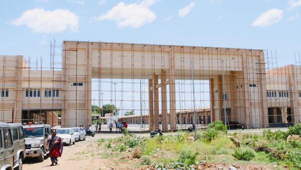 திருவண்ணாமலை மக்களுக்கு விடிவு.. புதிய பஸ் நிலையத்தை முதல்வர் திறந்து வைக்கிறார்.. எவ வேலு பேட்டி