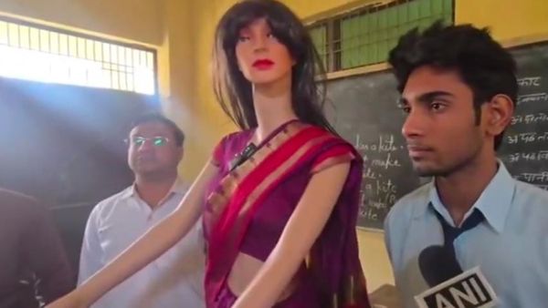 டீச்சர் வேலைக்கும் ஏஐ ஆப்பு வைக்குதே.. அதுவும் +2 மாணவன் பண்ண வேலையை பாருங்க