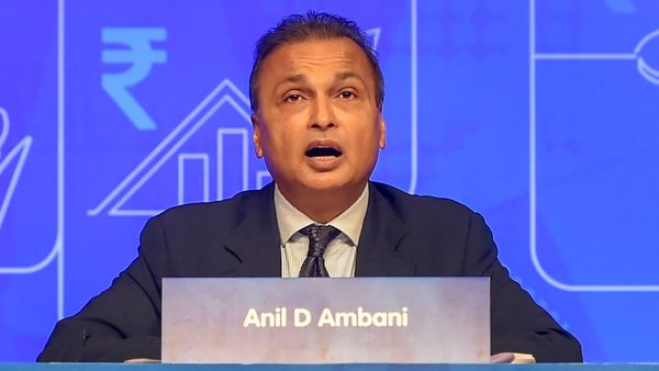 சென்னை, மும்பை, டெல்லி.. 40+ சொத்துகள் ஒரே நாளில் முடக்கம்.. அனில் அம்பானிக்கு சிக்கல் மேல் சிக்கல்