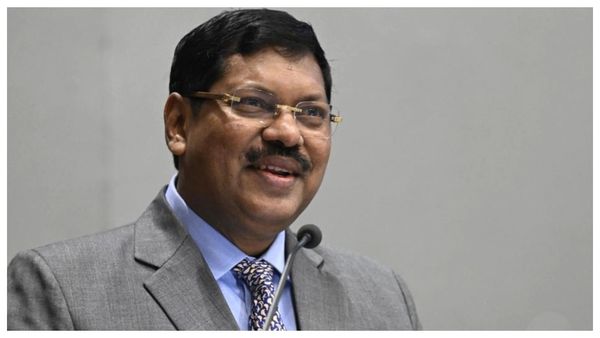 உச்சநீதிமன்ற தலைமை நீதிபதி பி.ஆர்.கவாய் இன்று பணி ஓய்வு.. வழங்கிய 5 முக்கிய தீர்ப்புகள் லிஸ்ட்