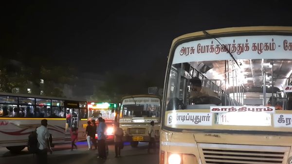 கோவை காந்திபுரம் பஸ் ஸ்டாண்டில் நள்ளிரவில் தனியாக நின்ற கல்லூரி மாணவி.. விசாரணையில் தெரிய வந்த உண்மை