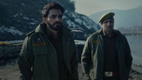 பாரமுல்லா விமர்சனம்: நெட்ப்ளிக்சில் வெளியாகியுள்ள.. இந்த த்ரில்லரை பார்க்கலாமா, வேண்டாமா?