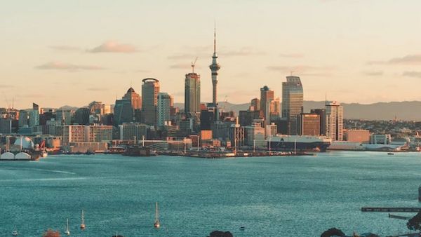 திடீரென போரை அறிவித்த அமைதியான நாடு.. எந்தவொரு வம்புக்கும் போகாமல் இருந்தார்களே.. ஏன இப்படி!