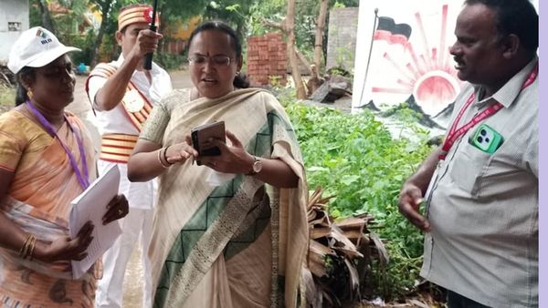 SIR.. 2002-ம் வெளியிடப்பட்ட வாக்காளர் பட்டியல் விவரங்களை அறிவது எப்படி? வேலூர் கலெக்டர் விளக்கம்