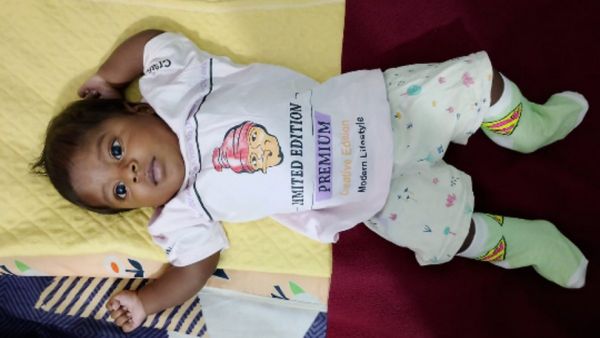 இருதய பிரச்சினை.. உயிருக்கு போராடும் 5 மாத ஆண் குழந்தை! உங்களால் முடிந்த உதவியை செய்யுங்கள் ப்ளீஸ்