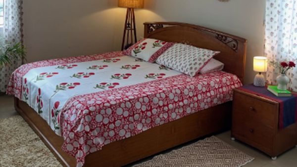 திருப்பூரில் மனைவி காதலனுடன் வீட்டில் தனிமையில் இருந்ததை பார்த்து கணவர்.. அடுத்த நொடி ட்விஸ்ட்