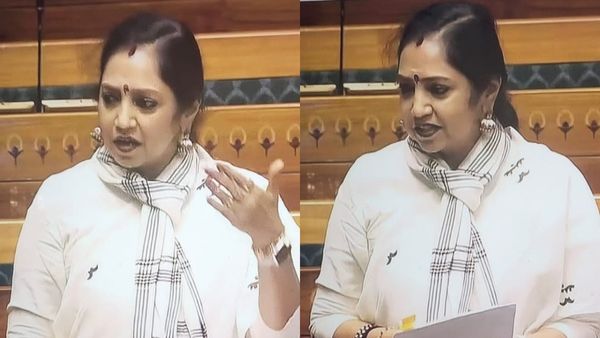 தமிழச்சி தங்கபாண்டியன் சேலையில் பாரதியார் படம்! பெண் எம்பிக்களை திரும்பி பார்க்க வைத்த சுமதி!