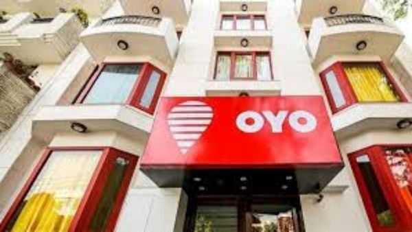 ஓயோ ஓட்டலில் ரூம் புக் பண்றீங்களா? ஆதார் ஜெராக்ஸ் அவசியமில்லை! UIDAI புது ரூல்ஸ்! ஜோடிகளுக்கு ஹேப்பி