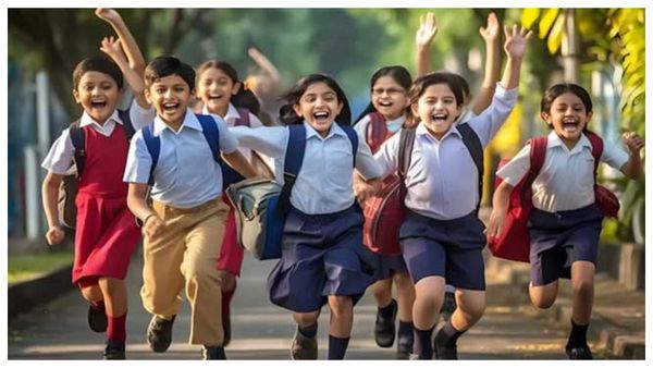 பள்ளி மாணவர்களுக்கு வந்தாச்சு குட்நியூஸ்.. அரையாண்டு விடுமுறையை அறிவித்த தமிழக பள்ளிக் கல்வித் துறை