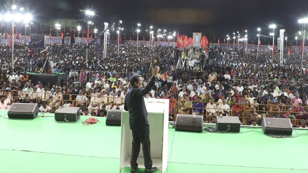 ’மாநிலக் கட்சி’ நாதக வாக்கை வெயிட்டாக தாக்கும் விஜய்.. சீனுக்குள் வருவாரா சீமான்! 2026ல் ட்விஸ்ட்