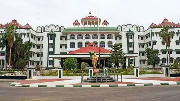 பொதுநல மனுக்கள் மூலம் பணம் பறிப்பதா? மனுவை வாபஸ் பெற்றால் இனி அபராதம்! அதிரடியாக உத்தரவிட்ட ஹைகோர்ட்