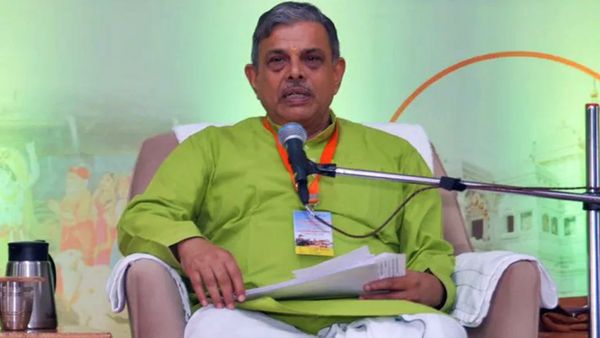 முஸ்லிம்கள் சூர்ய நமஸ்காரம் செய்யலாம்.. என்ன தீங்கு வரப்போகிறது.. ஆர்எஸ்எஸ் பொதுச்செயலாளர் கேள்வி