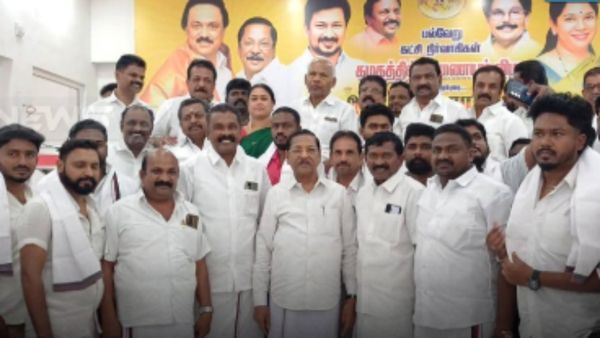 திமுகவுக்கு படையெடுக்கும் மாற்றுக்கட்சி தலைகள்.. 100+ எஸ்டிபிஐ கட்சியினர் திடீர் முடிவு!
