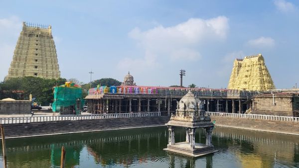 காஞ்சிபுரம் ஏகாம்பரநாதர் கோவில் கும்பாபிஷேகம்.. விண்ணதிர எழுந்த பக்தர்களின் “சிவாய நம” கோஷம்!