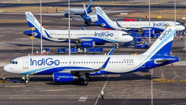 குழப்பத்தில் பயணிகள்.. 8வது நாளாக ரத்தாகும் விமானங்கள்.. சென்னை விமான நிலையத்தில் நிலைமை என்ன!