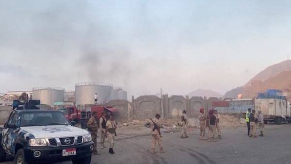 யுஏஇ கப்பலை அட்டாக் செய்த சவுதி.. ஏமனில் இருந்து படைகளை திரும்ப பெறும் ஐக்கிய அரசு அமீரகம்!