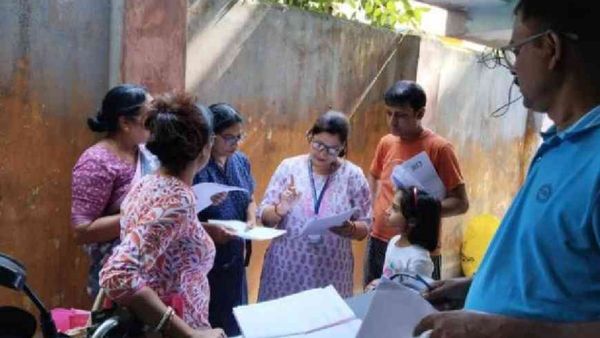 SIR: ஒரே வீட்டில் 3 பேர் பெயர் நீக்கம்.. ஒருவர் பெயர் இருக்கிறது! திட்டமிட்டே வாக்குரிமை பறிப்பா?