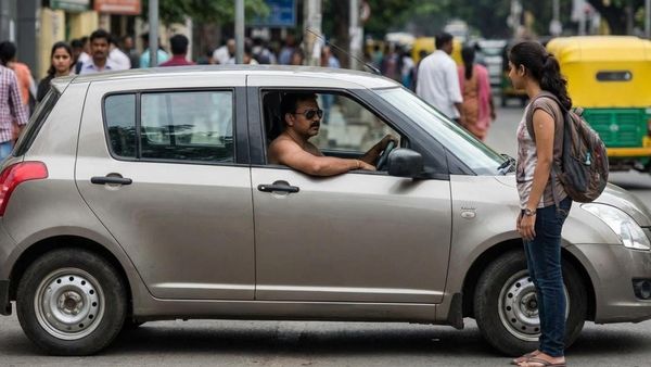 நிர்வாணமாக கார் ஓட்டிய நபர்.. பெண்ணை பார்த்ததும் செய்த செயல்.. அலறிய பெங்களூர்