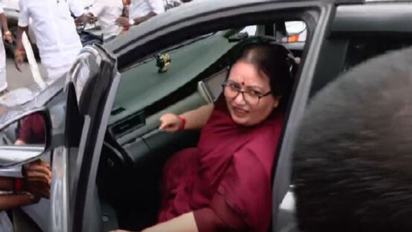 அதிமுக வேட்பாளர் நேர்காணலுக்கு வந்த ‘ஜெயலலிதா மகள்’ என்று கூறிவரும் ஜெயலட்சுமி.. விரட்டிய கட்சியினர்