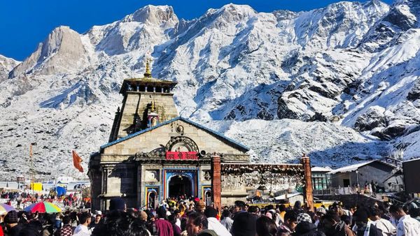 பத்ரிநாத்- கேதார்நாத்தில் இனி இந்து அல்லாதோருக்கு அனுமதி இல்லை.. பாஜக மூத்த தலைவர் அறிவிப்பு