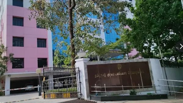 புதியவர்களுக்கே அரசு பணியில் முன்னுரிமை.. அரசு ஊழியர்கள் கவனிக்க வேண்டிய பெரிய மாற்றம்