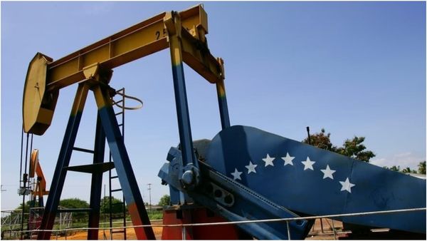 ஆட்சியை கலைத்தாலும்.. அவ்வளவு சீக்கிரம் வெனிசுலாவில் கால் வைத்துவிட முடியாது! சிக்கலில் அமெரிக்கா