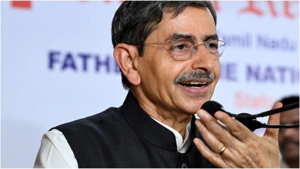 “உயர்நிலை பள்ளி மாணவர்கள்.. 2ஆம் வகுப்பு பாடத்தை கூட படிக்க முடியாத நிலையில் உள்ளனர்!” - ஆளுநர் ரவி