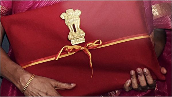 பட்ஜெட்டில் கவர்ச்சி அறிவிப்புகள் மட்டும் போதாது.. இதையெல்லாம் செய்யனும்! லிஸ்ட் போட்ட நிபுணர்கள்