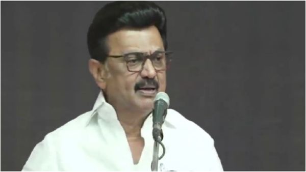 எய்ம்ஸ் எனும் 8 வது உலக அதிசயம்.. மதுரைக்கு எப்போது வரும்? மோடிக்கு ஸ்டாலின் கேள்வி!