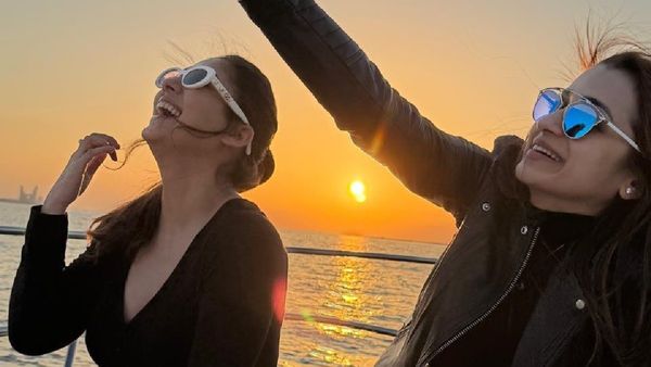 Nayanthara and Trisha: ஒன்று சேர்ந்த நயன்தாரா, திரிஷா.. பிரேமை பாருங்க..! குவியுது கமெண்ட்ஸ்